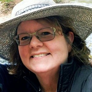 Meet your Posher, Joy